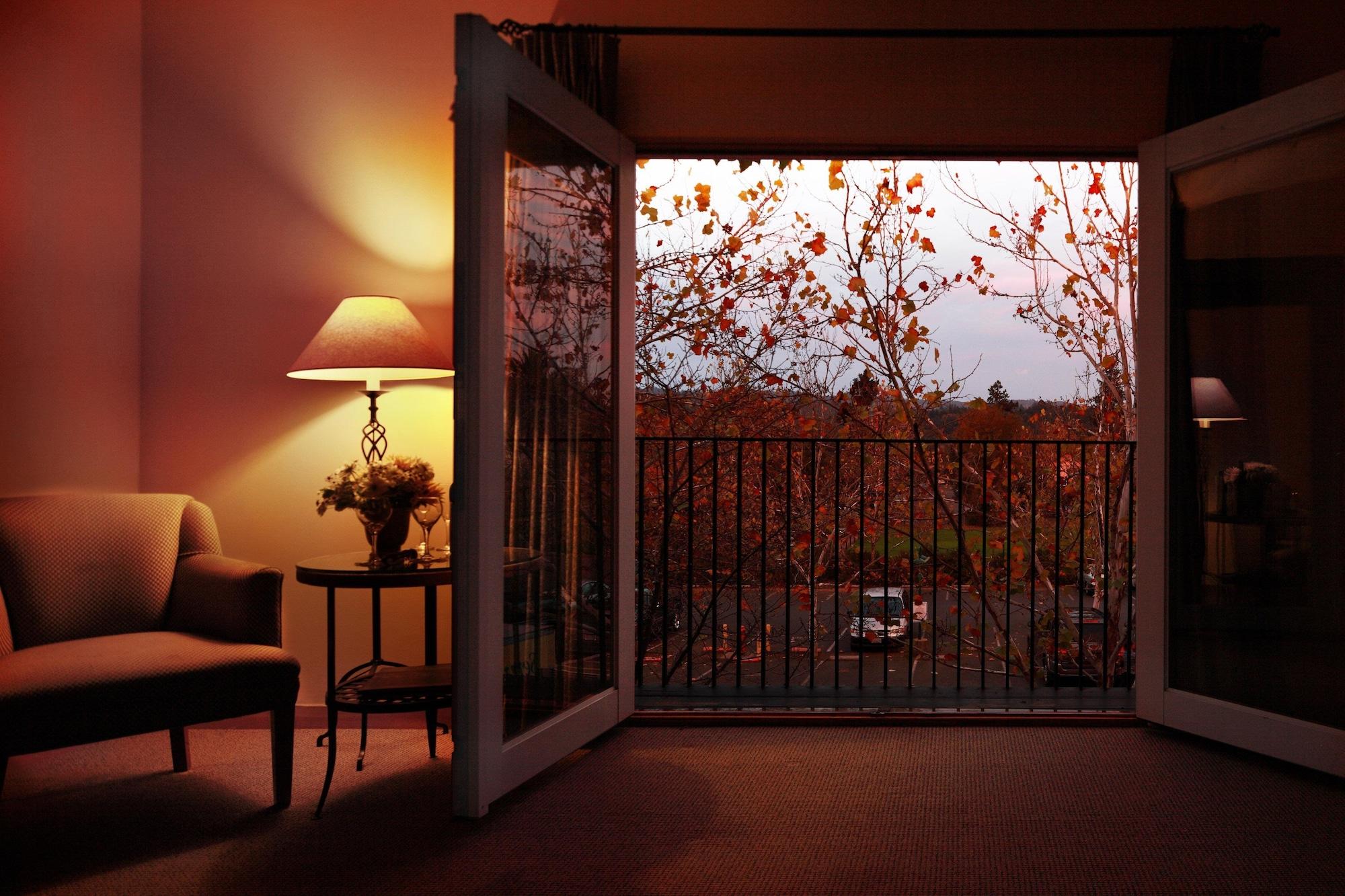 Southbridge Napa Valley St. Helena Room photo