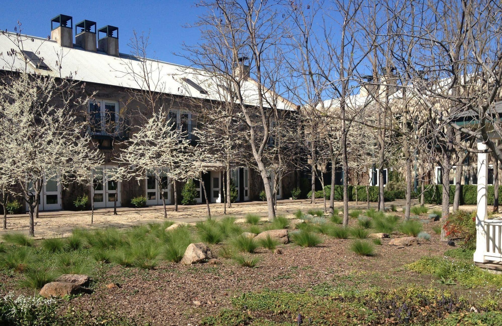 Southbridge Napa Valley St. Helena Exterior photo